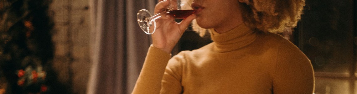 Decorate your quality life with a high-end wine cabinet Decorate your quality life with a high-end wine cabinet